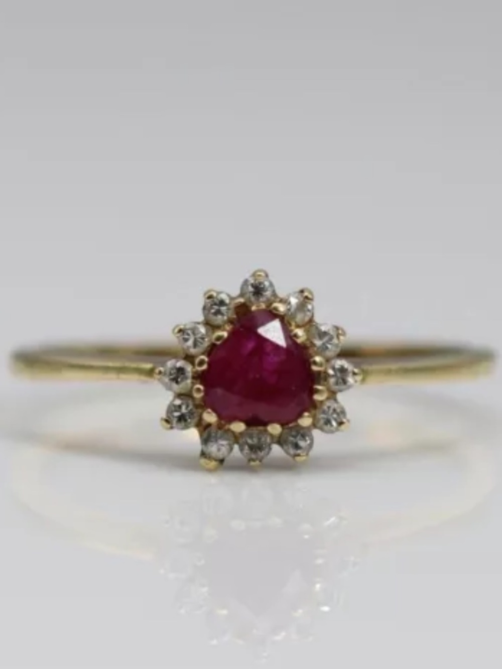 1.4g 14KYG HEART SHAPED RUBY & DIAMOND RING SIZE 5